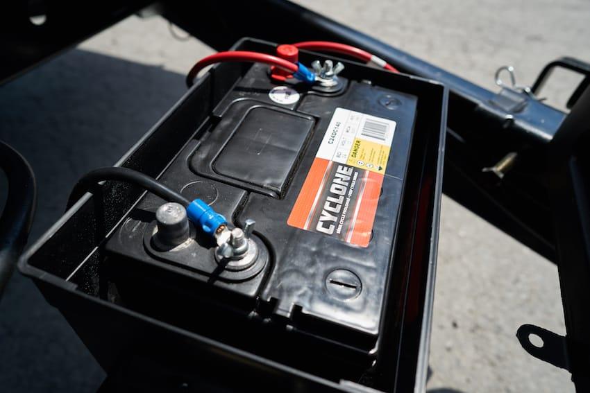 Découvrez les utilitées d'un chargeur de batterie de voiture