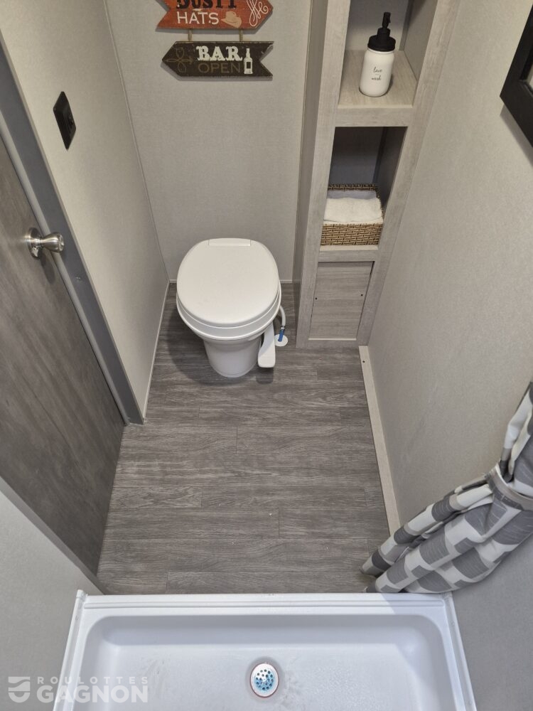 Aurora 15RBX 2026 (15)