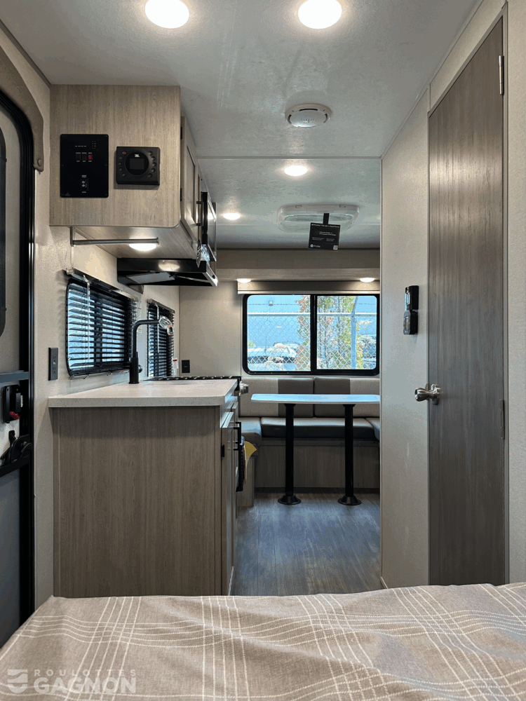 Aurora 15RDX 2026 (10)