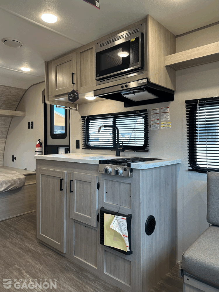 Aurora 15RDX 2026 (14)