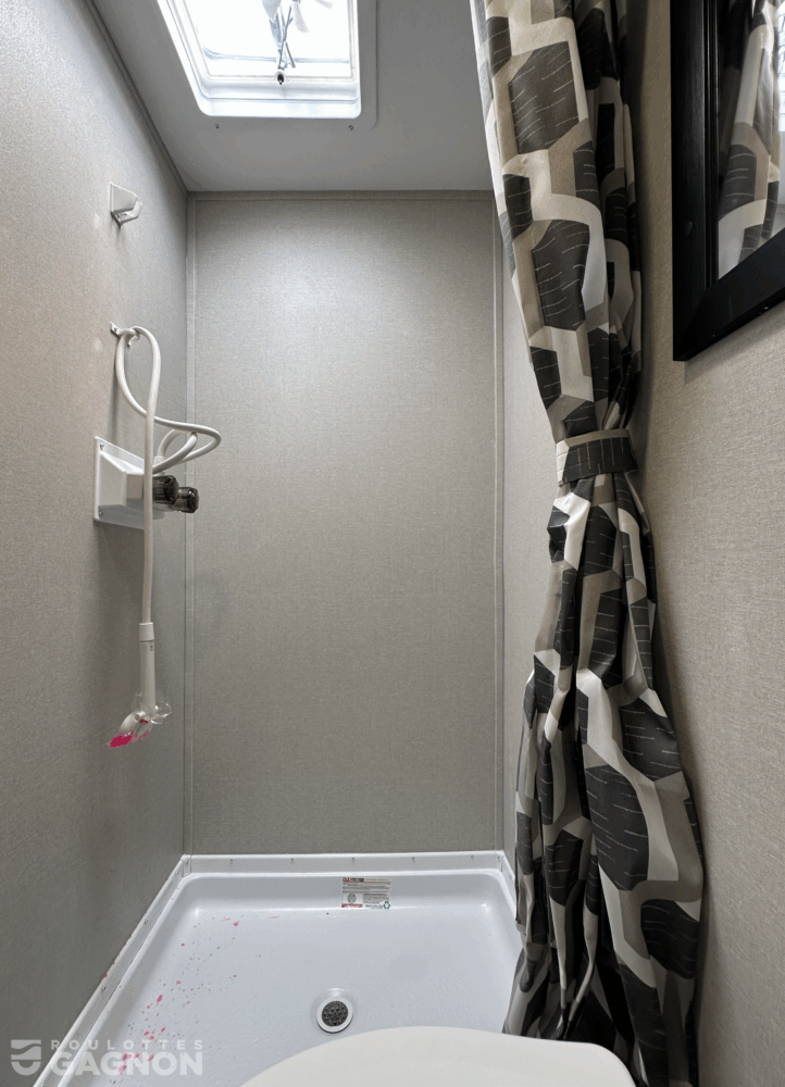 Aurora 15RDX 2026 (23)