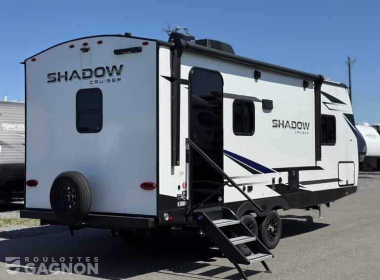 Shadow Cruiser 235 RBS 2025 (2)