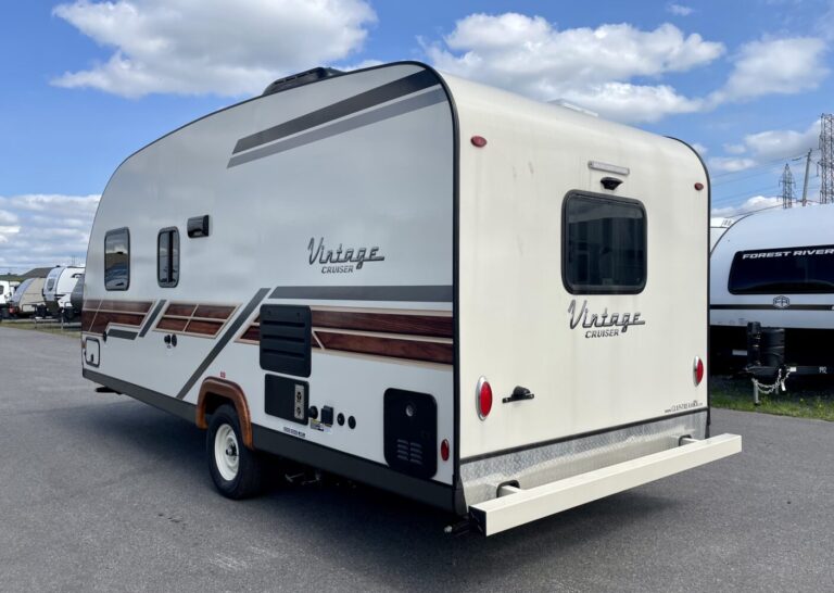 Vintage Cruiser 19 RBS 2025 (2)