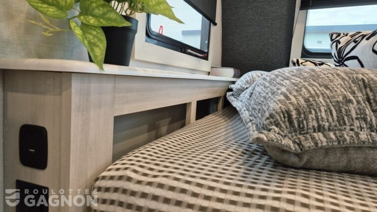 surveyor-19bhle-2026-neuve-13