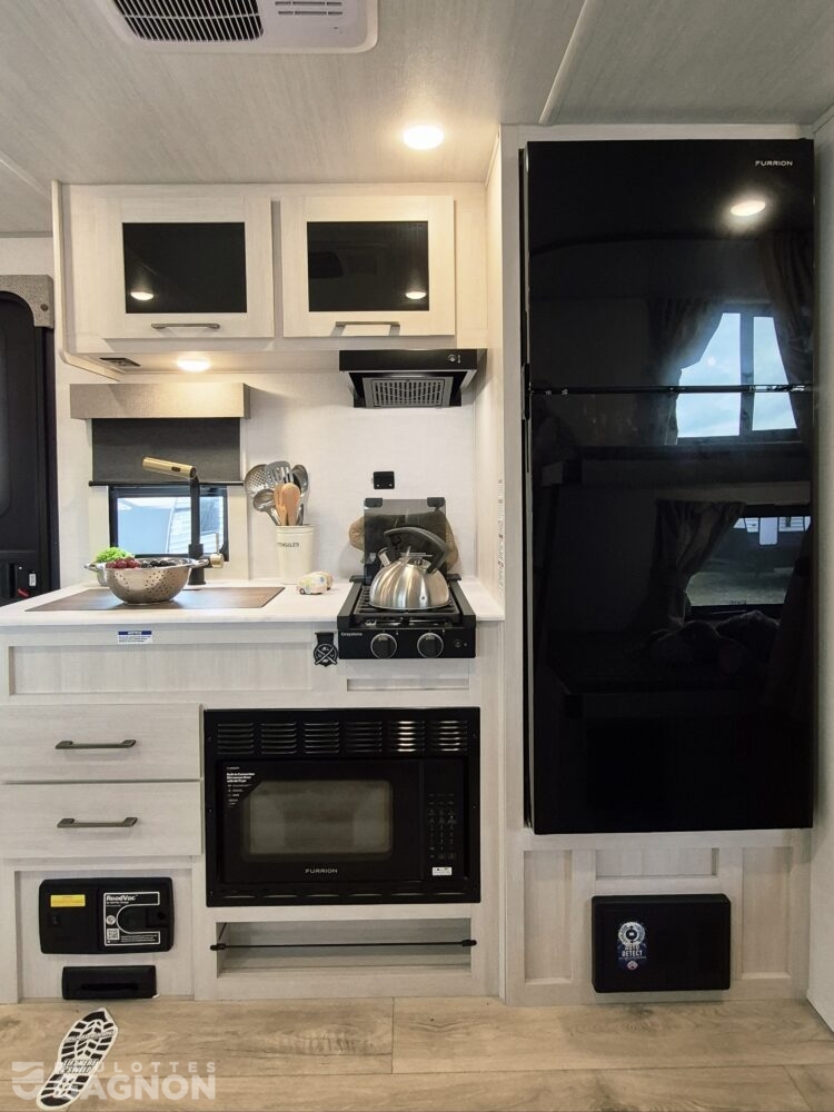 surveyor-19bhle-2026-neuve-22