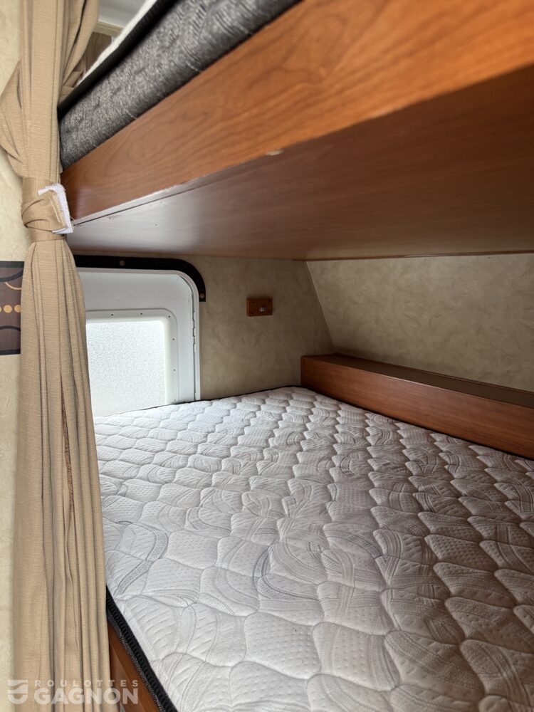Trail Cruiser 24RS 2011 (18)