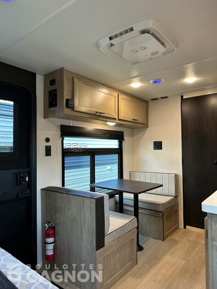 wolf-pup-16-fqbl-w-2026-black-label-doccasion-11