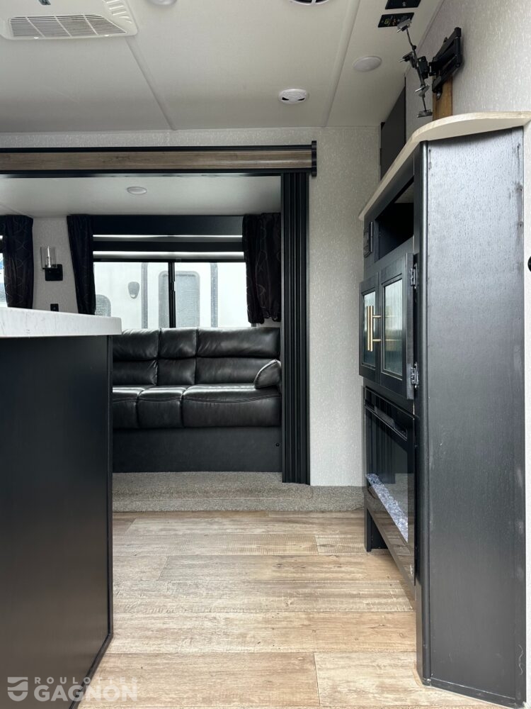 Cherokee 294BH 2022 (14)