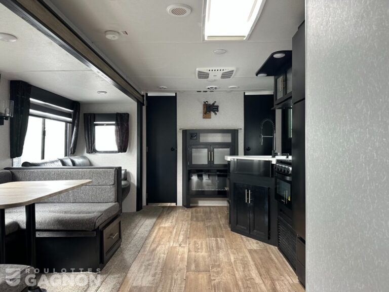 Cherokee 294BH 2022 (33)