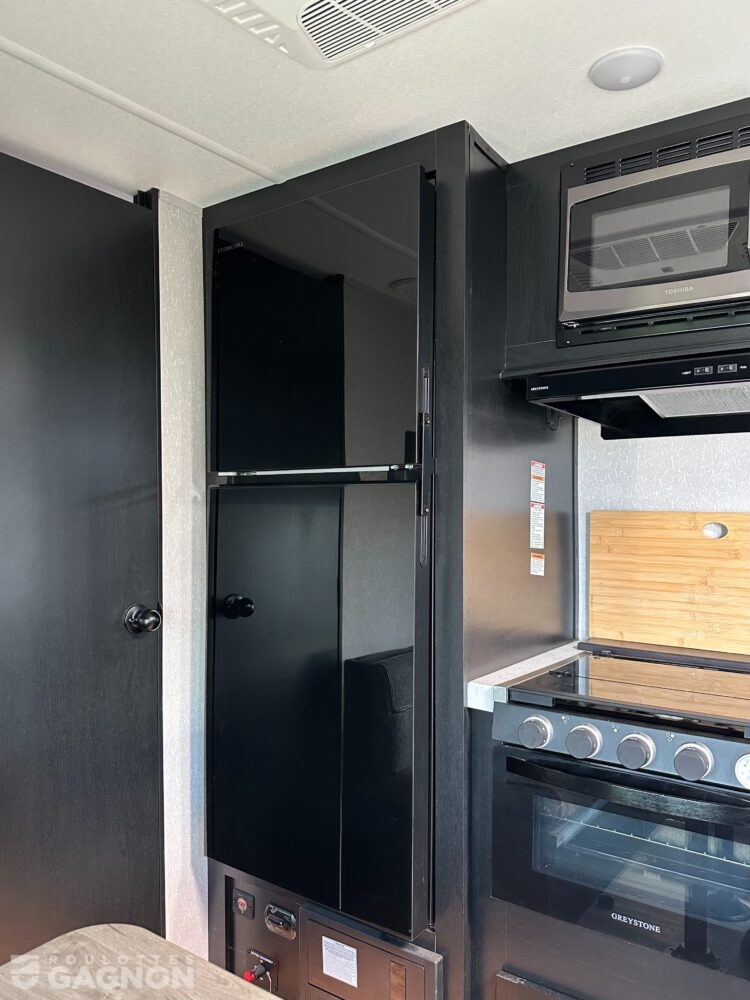 Grey Wolf 24JS 2022 (22)