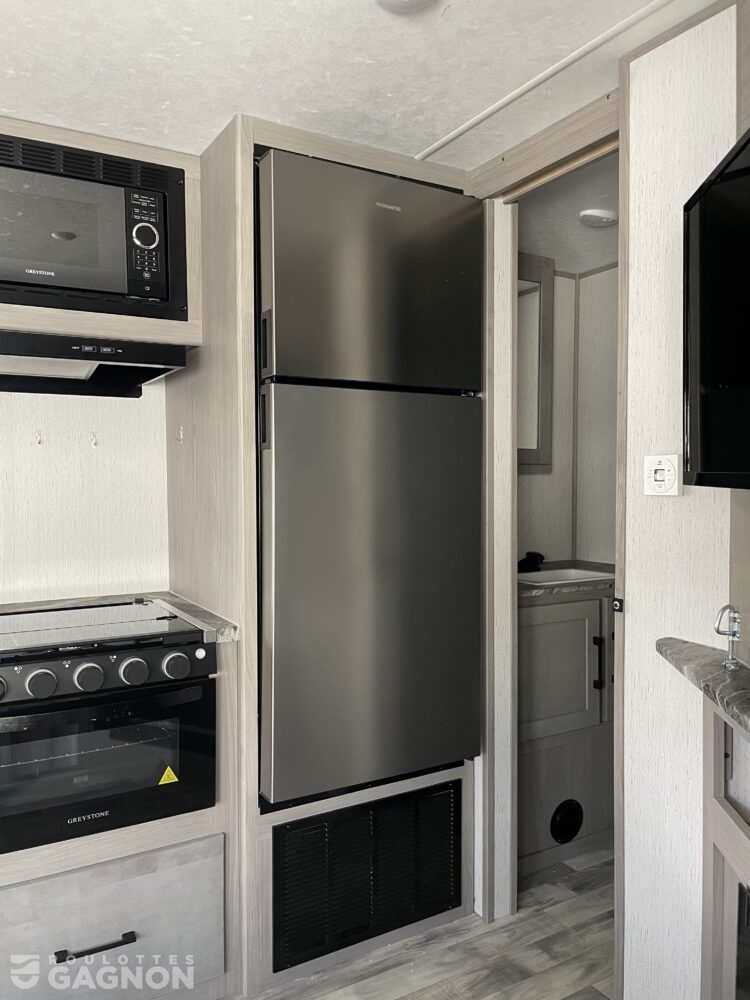 Kodiak 242RBSL 2022 (6)