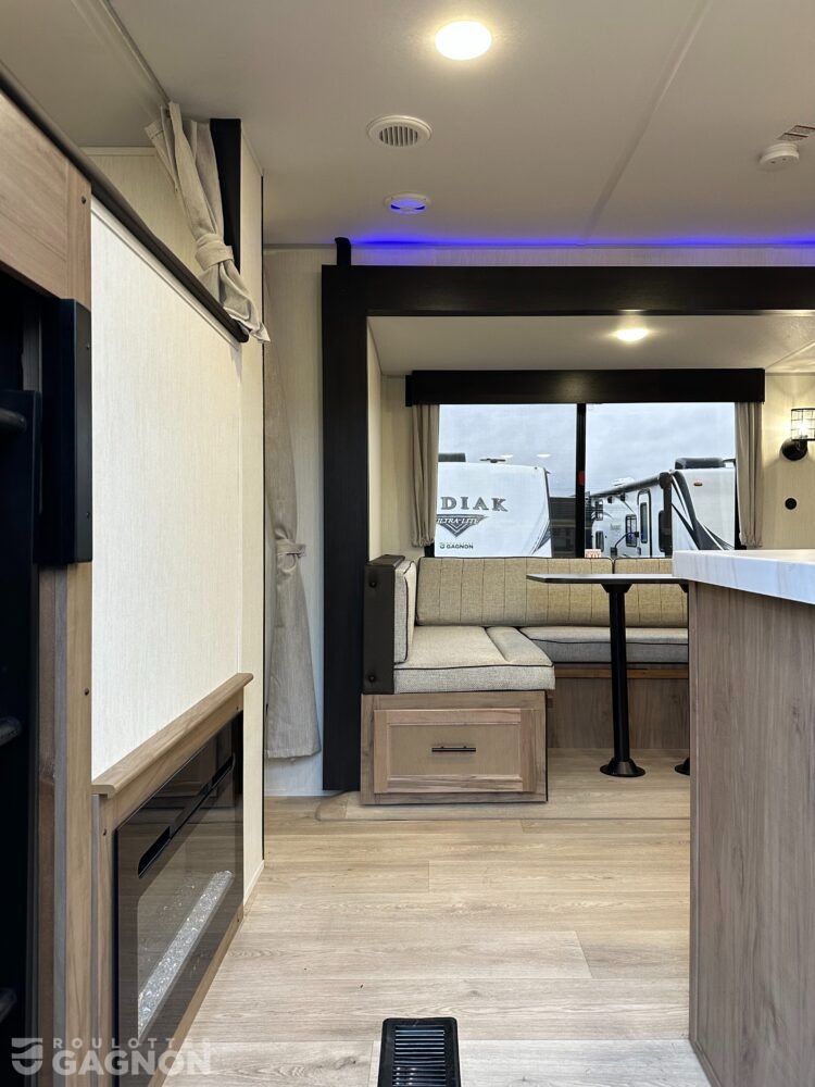 Wolf Den 294GEGB 2025 (18)