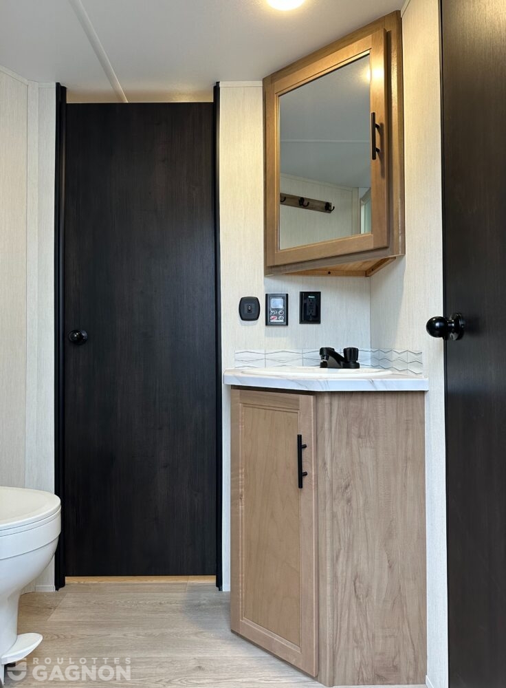 Wolf Den 294GEGB 2025 (35)