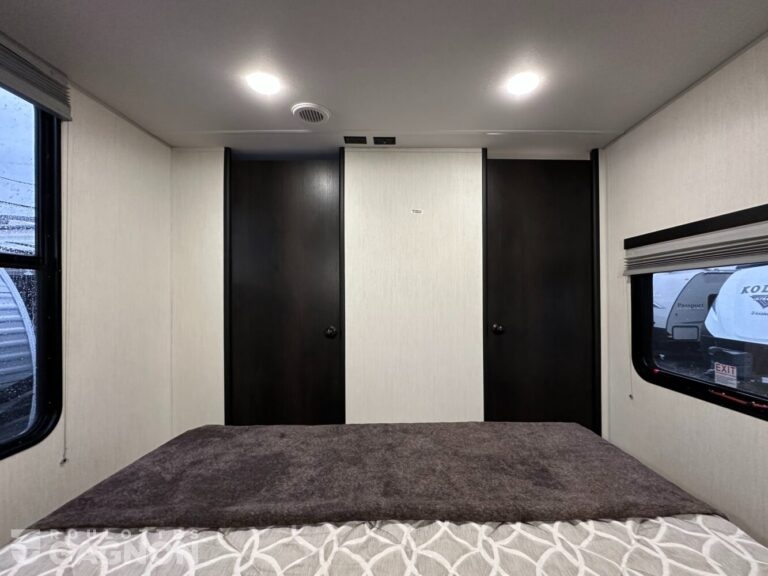 Wolf Den 294GEGB 2025 (40)