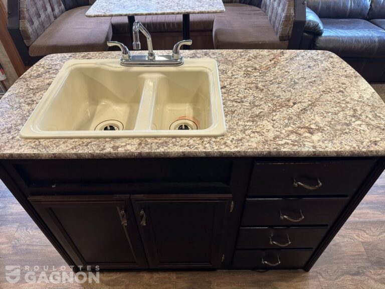 Avenger 32 QBI 2017 (27)