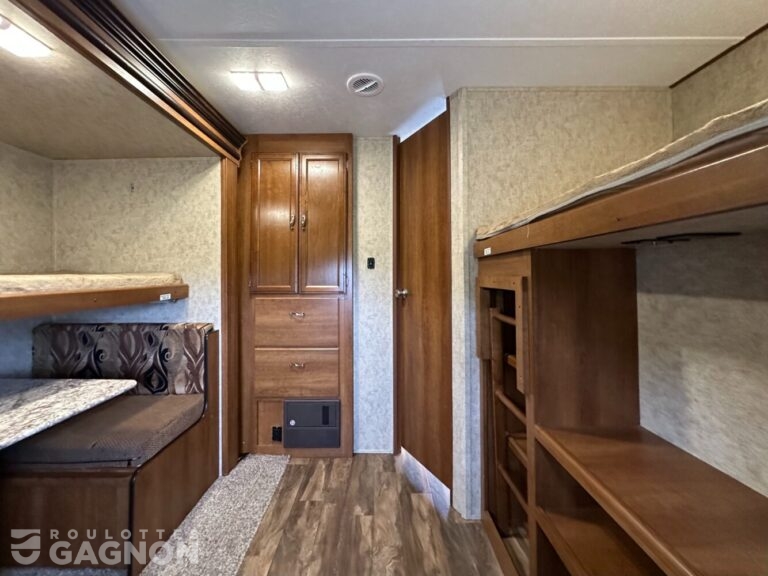 Avenger 32 QBI 2017 (36)