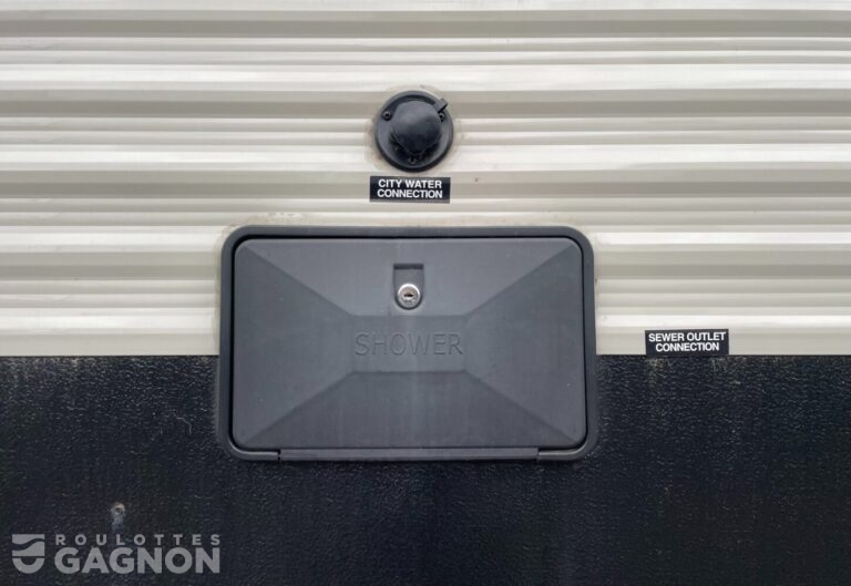 Avenger 32 QBI 2017 (5)