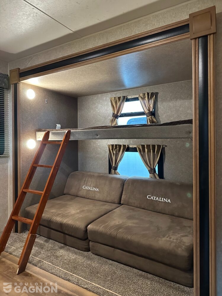 Catalina 333BHTSCK 2018 (13)