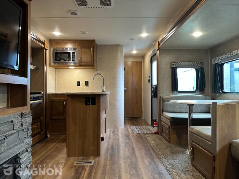 Catalina 333BHTSCK 2018 (14)