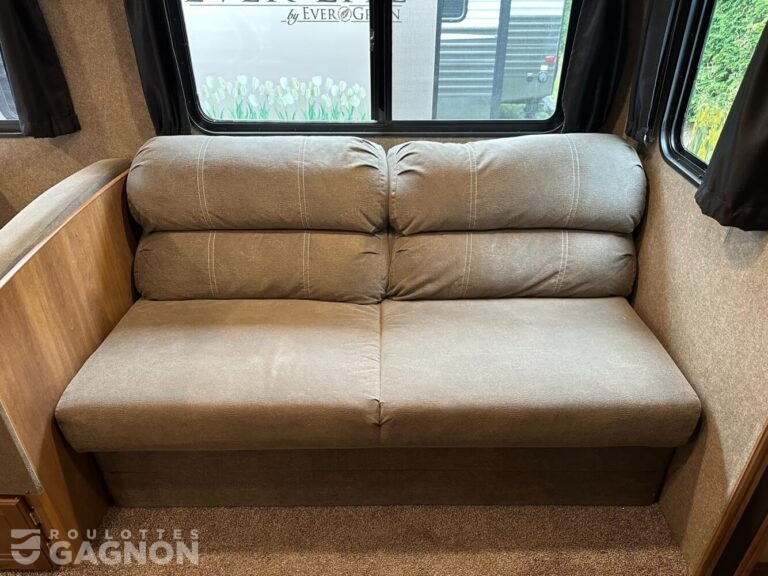 Catalina 333BHTSCK 2018 (27)