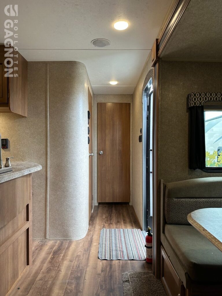 Catalina 333BHTSCK 2018 (29)