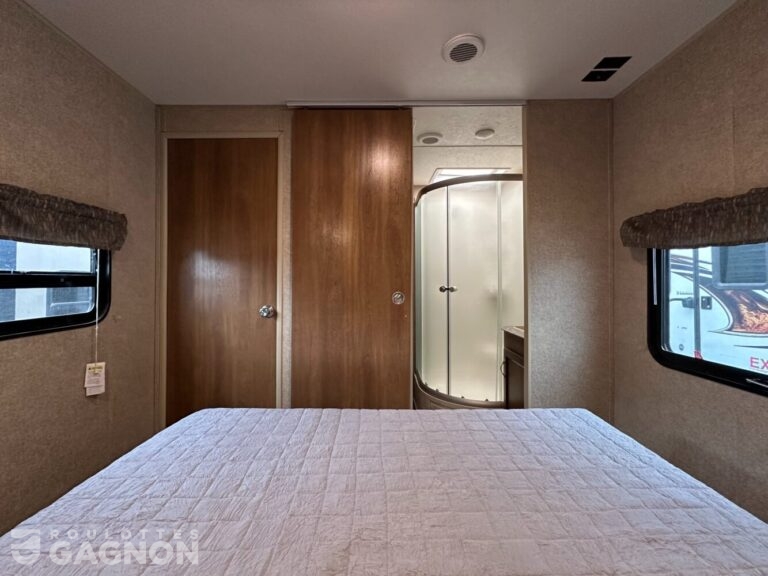 Catalina 333BHTSCK 2018 (30)