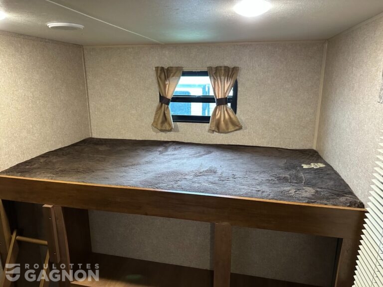 Catalina 333BHTSCK 2018 (9)