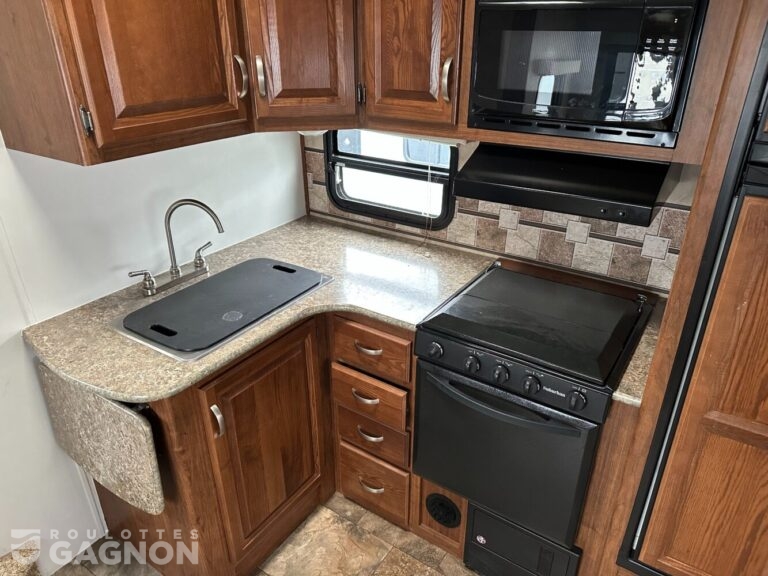 Cruiser 27RL 2015 (19)