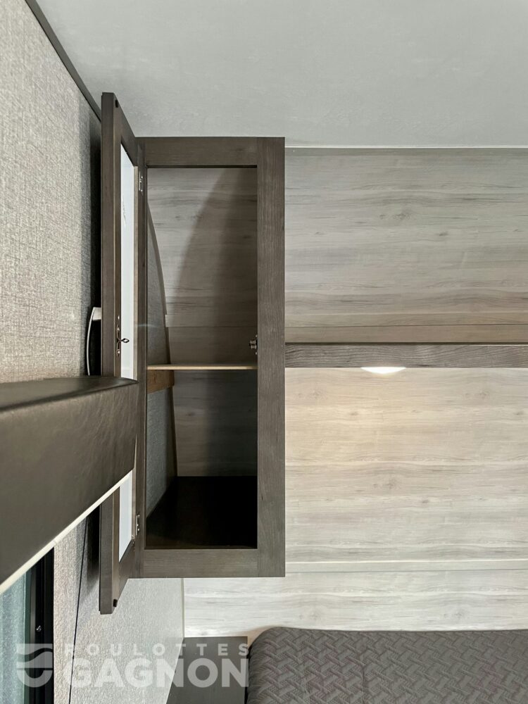 jay-flight-195-rb-2021-doccasion-2-11_2025-09-06-181123_pvkc