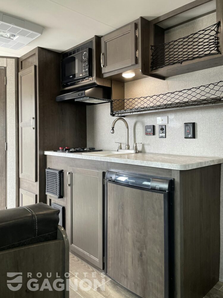 jay-flight-195-rb-2021-doccasion-2-13_2025-09-06-181124_oybo