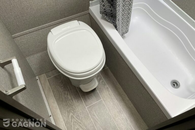 jay-flight-195-rb-2021-doccasion-2-16_2025-08-22-200217_ubpv