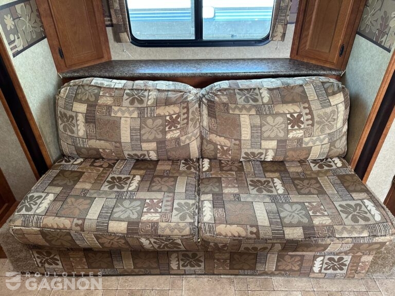 Layton 213 2011 (13)