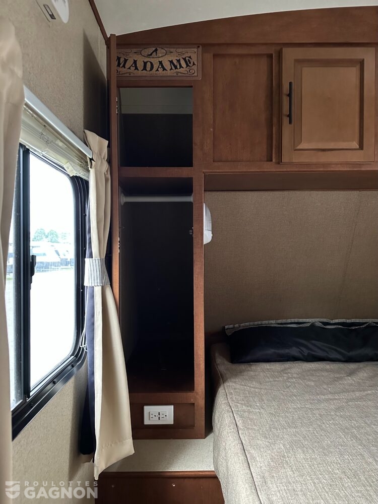 Surveyor 280BH 2015 (28)