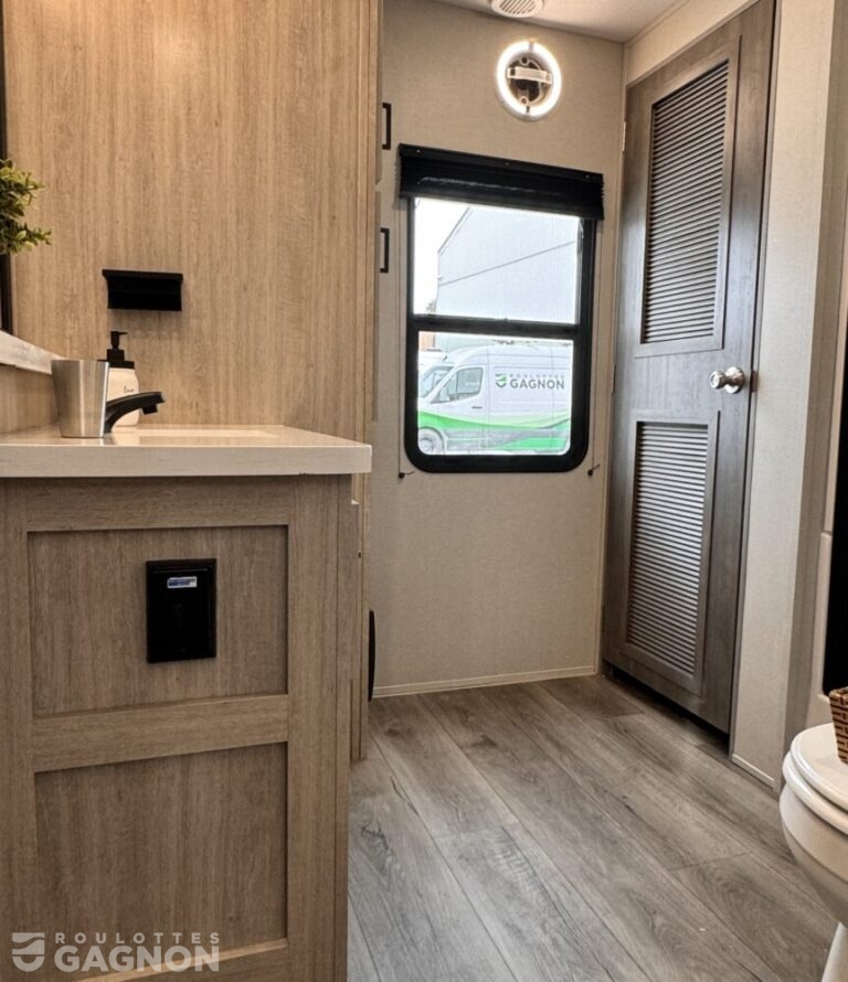 Aurora 42Condo 2026 (13)