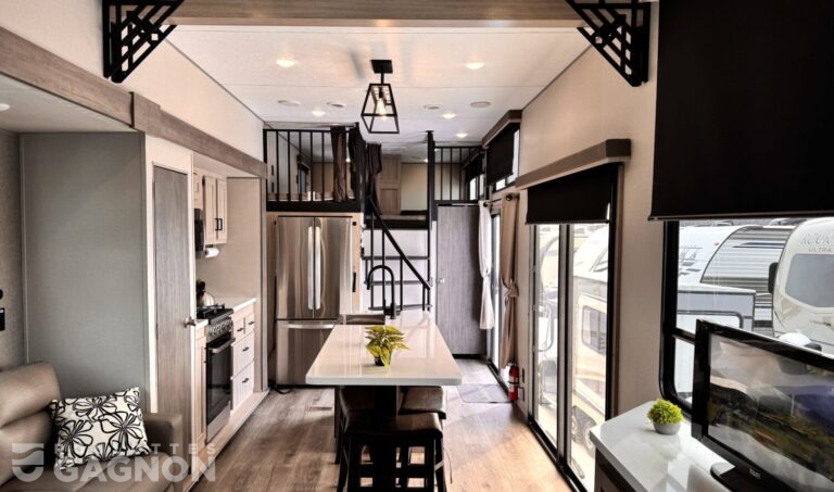 Aurora 42Condo 2026 (20)