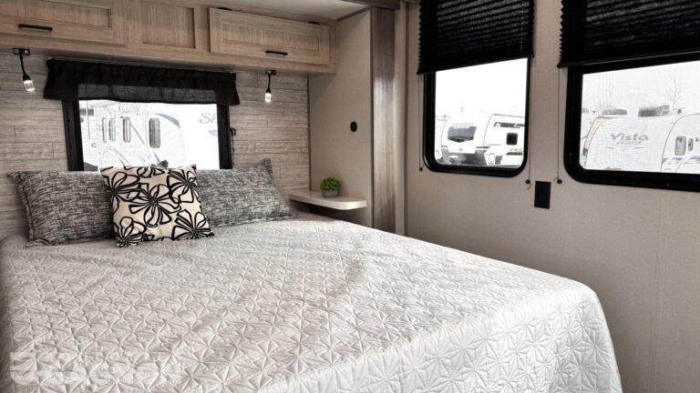 Aurora 42Condo 2026 (23)