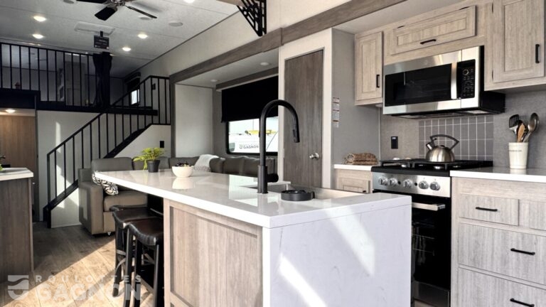 Aurora 42Condo 2026 (6)