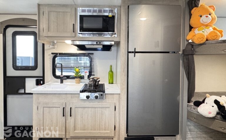 Aurora 18BHSX 2026 (31)