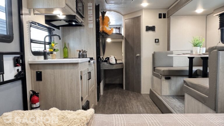 Aurora 18BHSX 2026 (42)