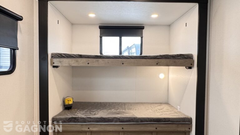 Puma Track 302BHS 2026 (19)