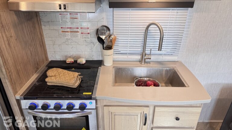 Solaire 217BH 2021 (10)