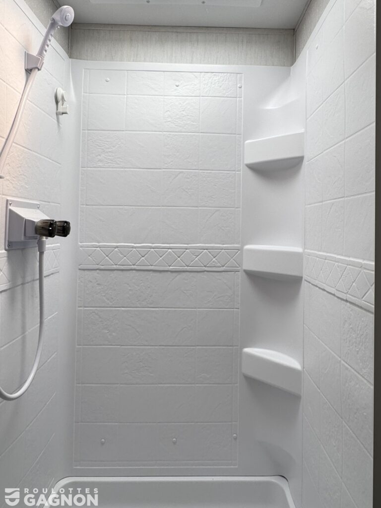 Arctic Wolf 3550Suite 2021 (32)