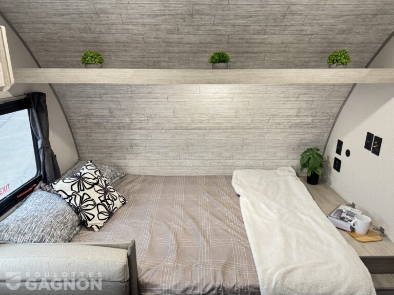 Aurora 13RKX 2026 (18)