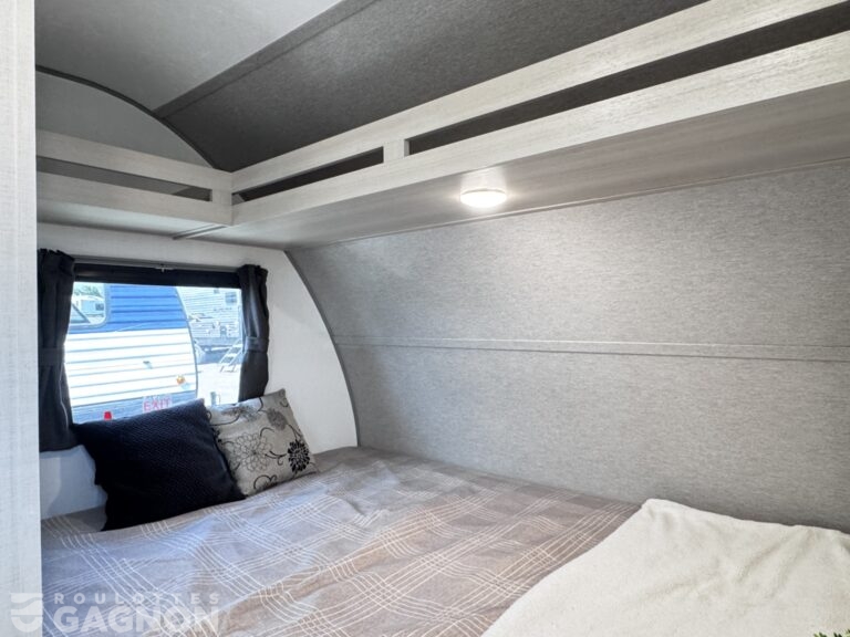 Aurora 15RDX 2027 (16)