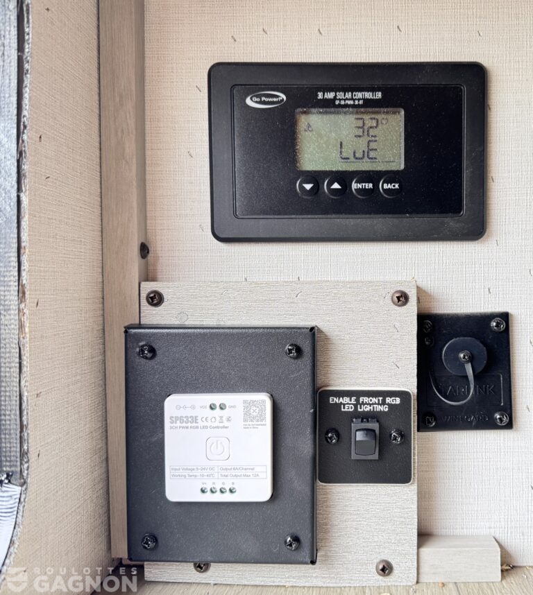 Aurora 18BHSX 2027 (5)