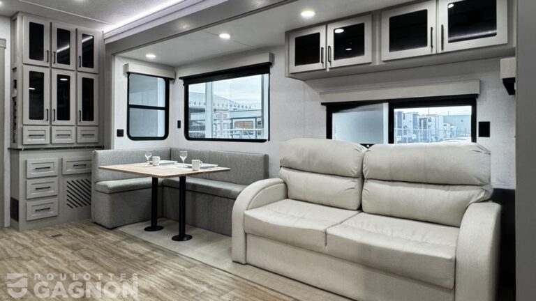 Baypoint 33FLRP 2026 avec balcon (2)