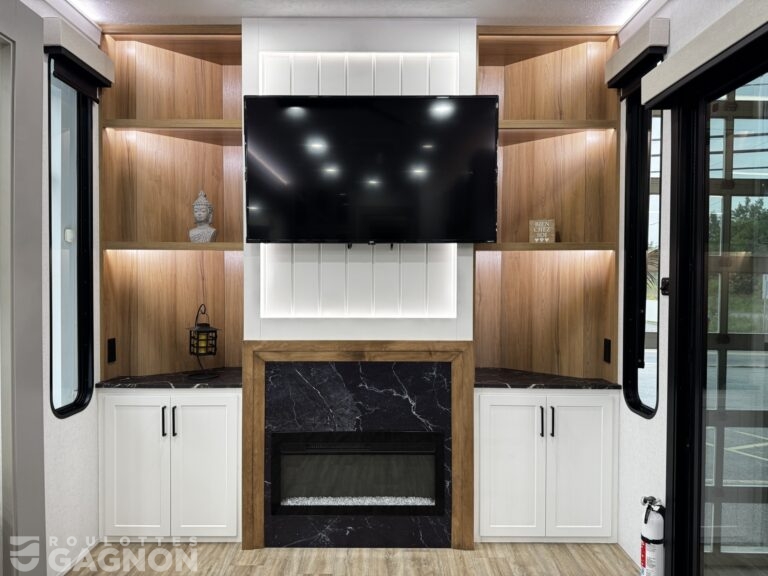Baypoint 33FLRP 2026 avec balcon (27)