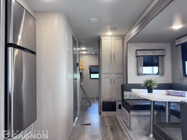 Catalina 323BHDS 2022 (15)