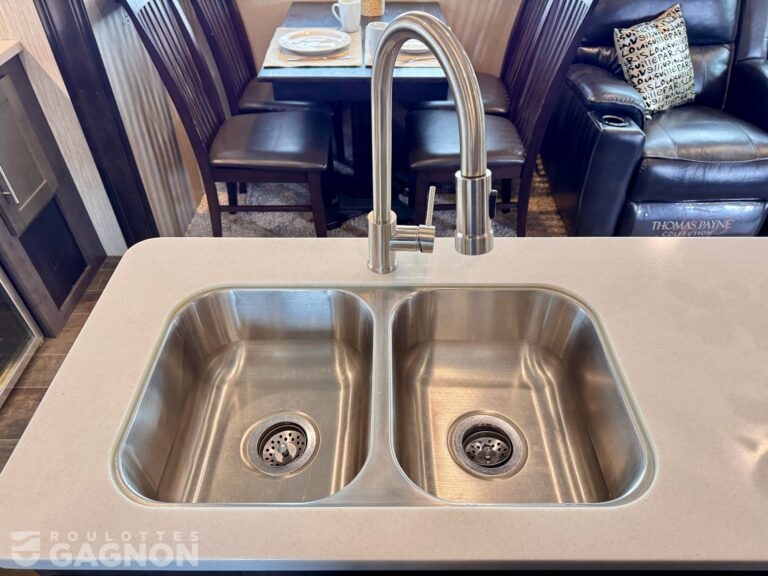 Cruiser Aire 28RD 2019 (16)