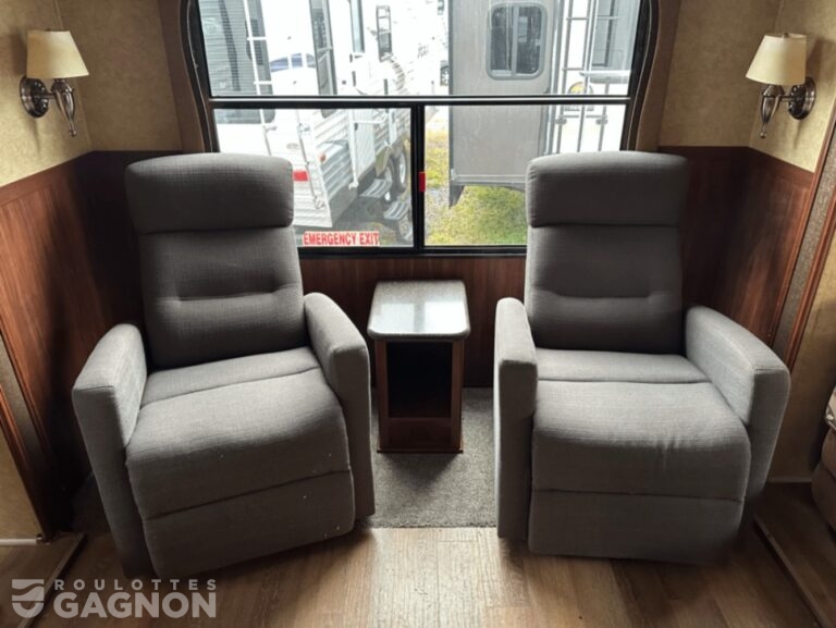 Crusader 290 RLT 2012 (30)